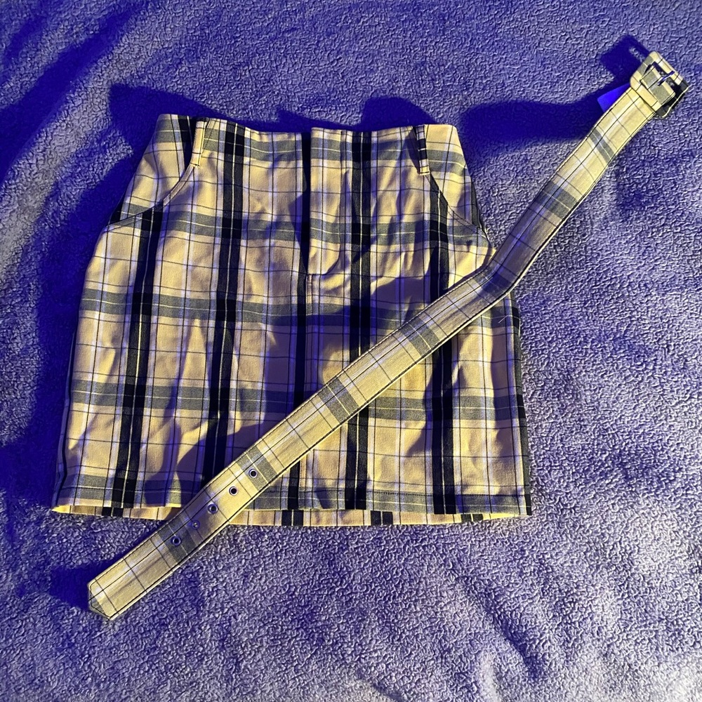 NWT Hollister High Waisted Plaid Skirt